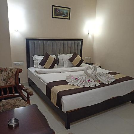 Hotel Jmd International Katihar Exterior foto