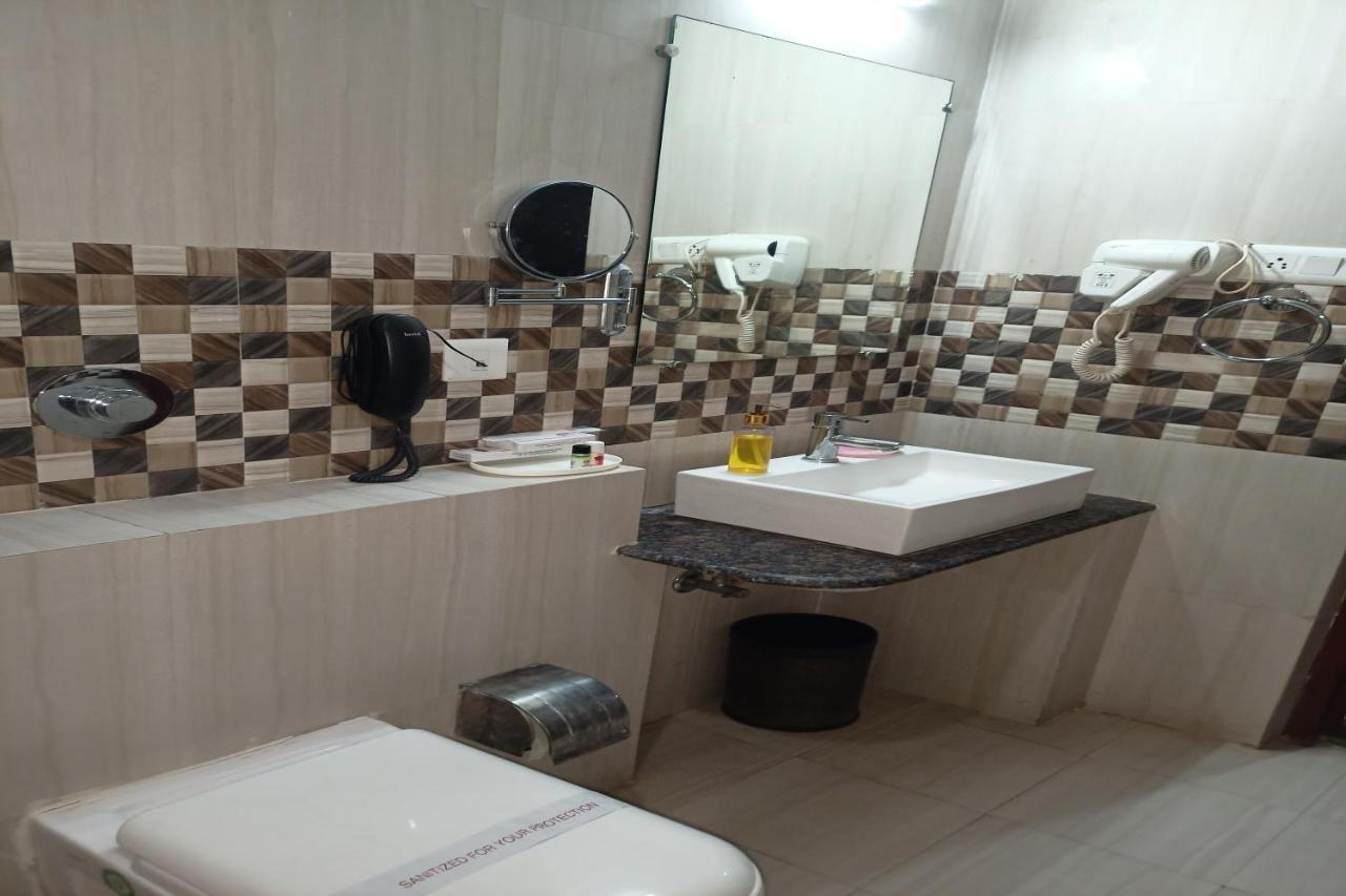 Hotel Jmd International Katihar Exterior foto