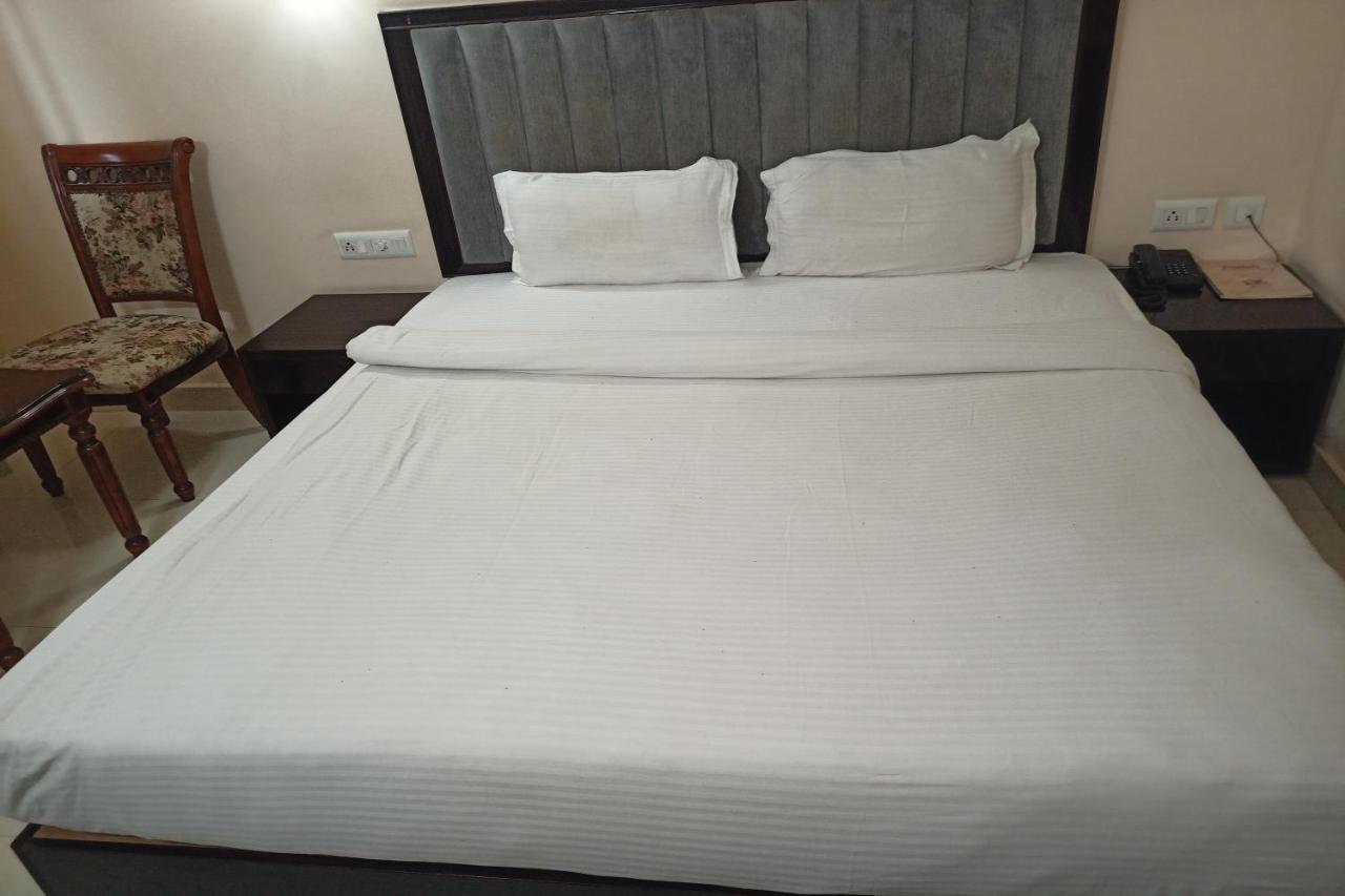 Hotel Jmd International Katihar Exterior foto